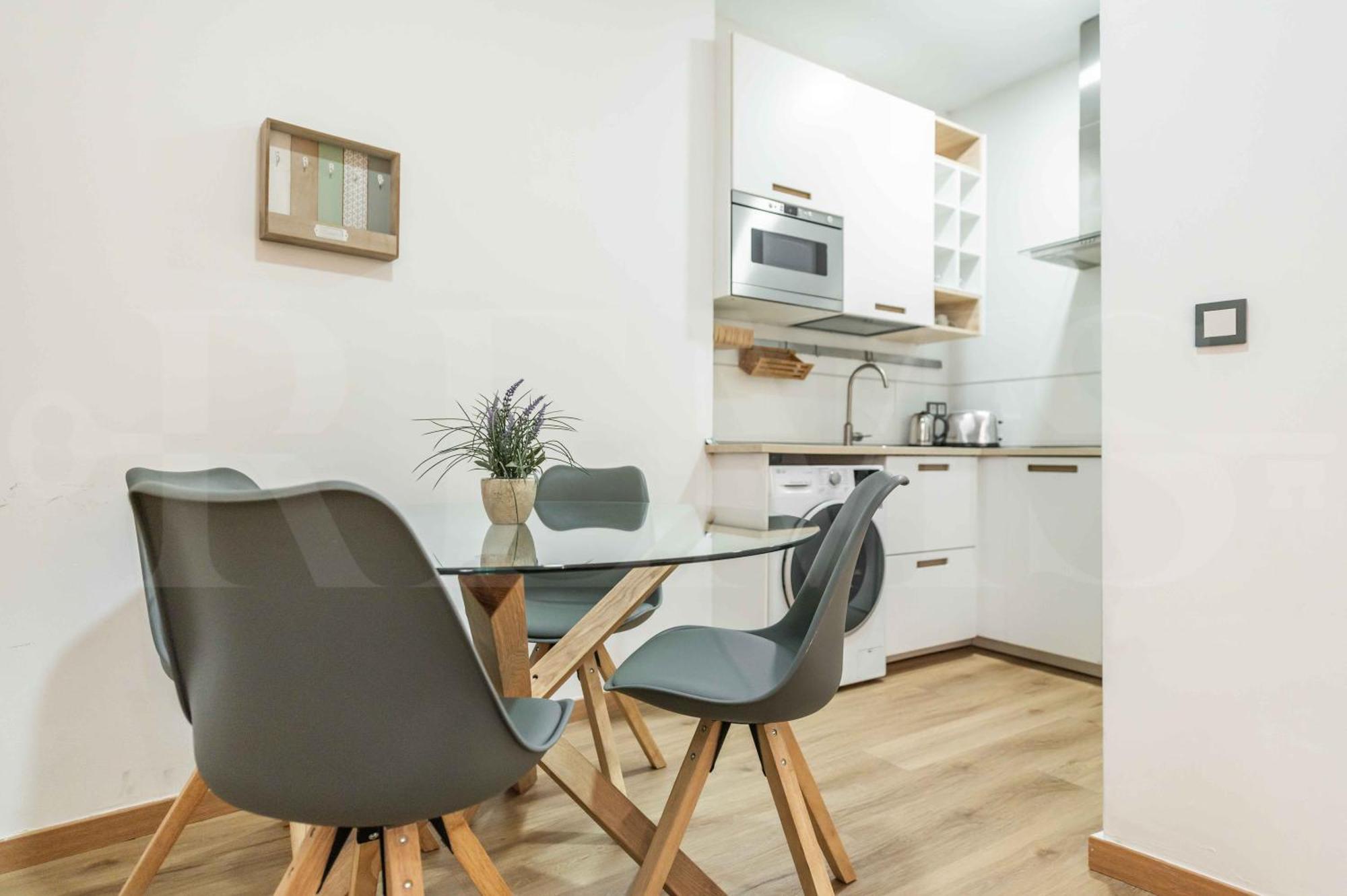 Relaxing Apartment With Parking In The Center By Rems マラガ エクステリア 写真